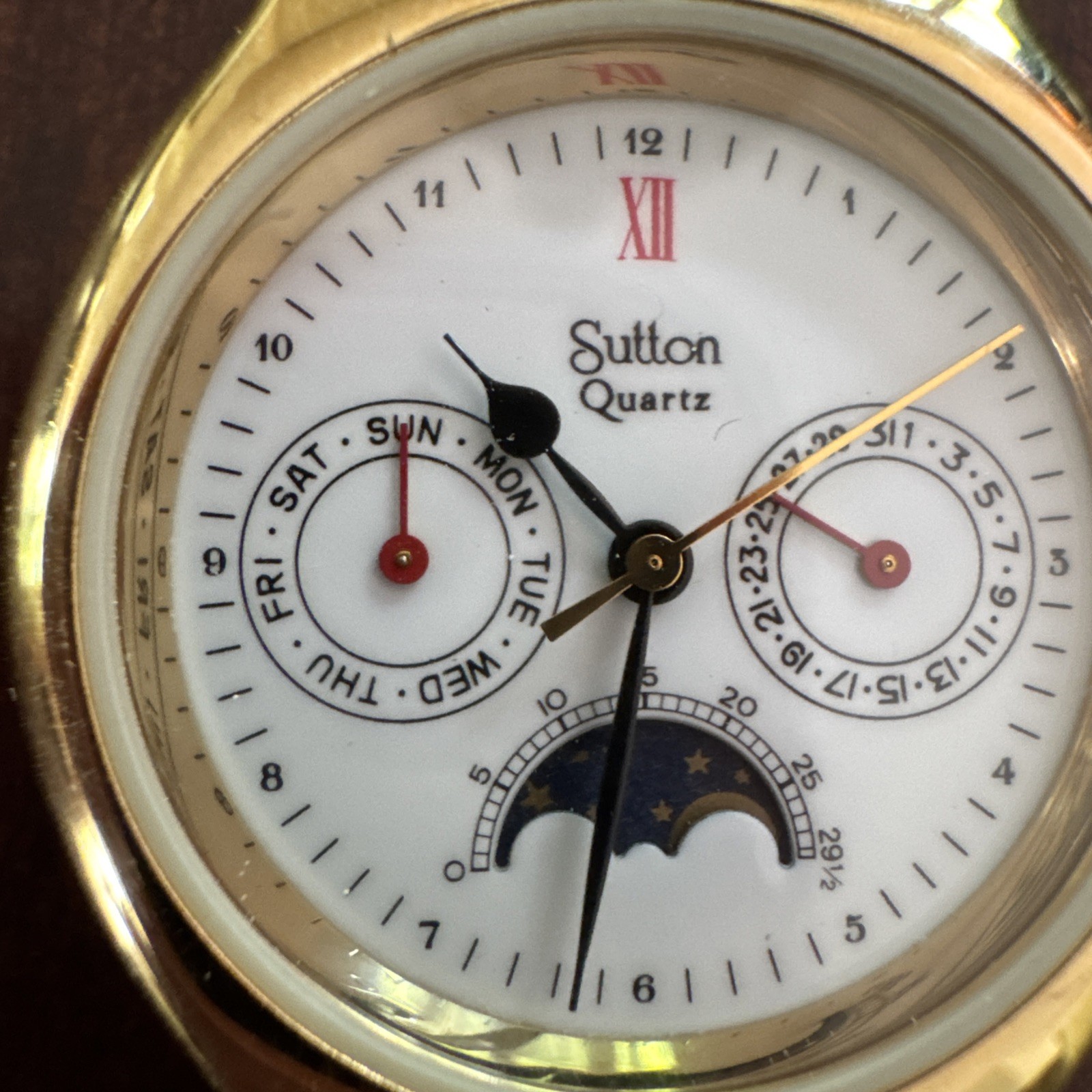 Vintage Sutton Quartz Moon Phase Calendar Watch – W. German Movement – Runs