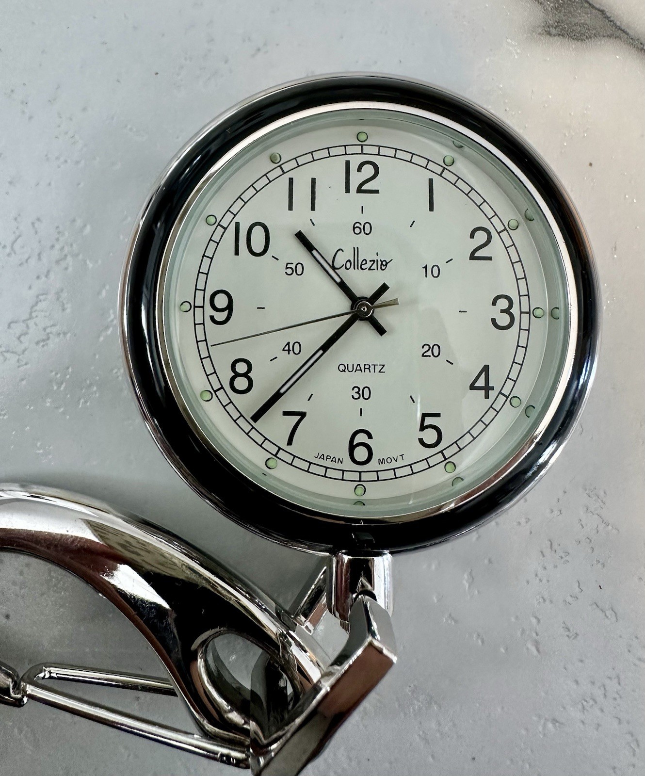 COLLEZIO Quartz Pocket Watch Silver Tone with Sport Clip-New Battery