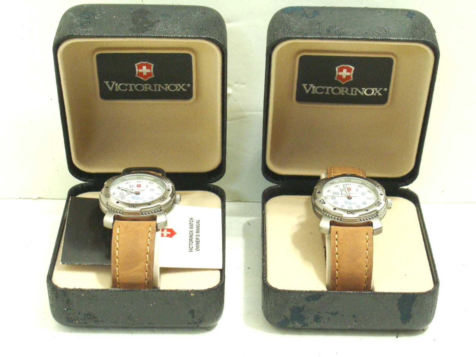 *NIB* Lot (2) Victorinox Swiss Army Watches Model 35072 Packard Heritage Dial