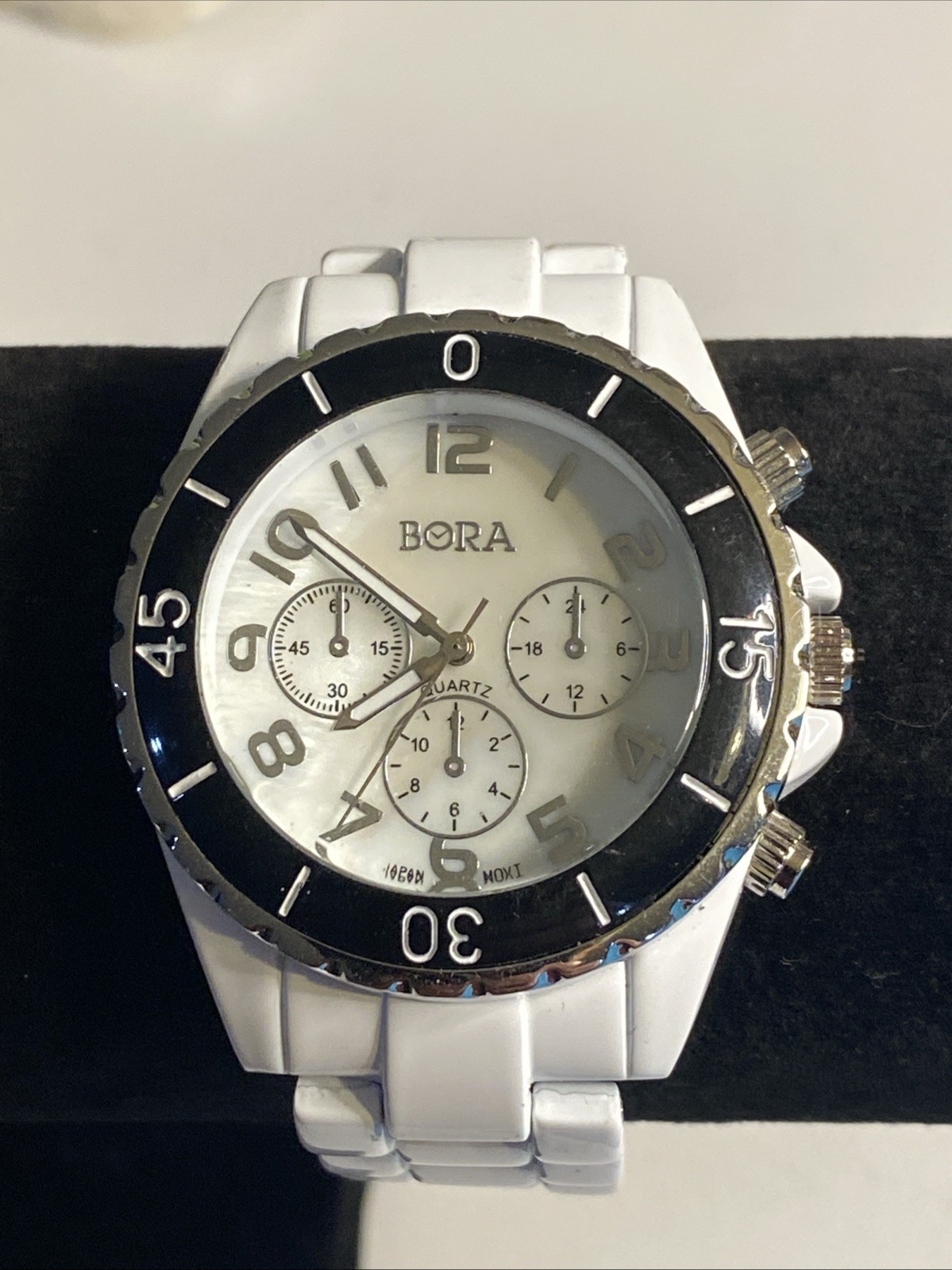 Bora Watch Women’s Quartz Watch All White New Battery Mother Of Pearl Fade