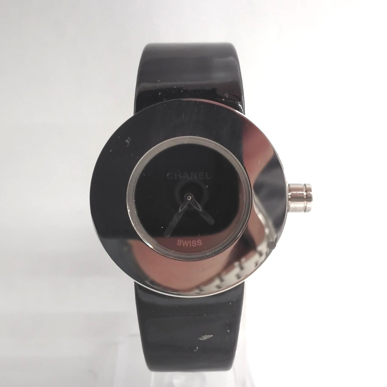 CHANEL Wristwatch Silver Rubber Auth Japan