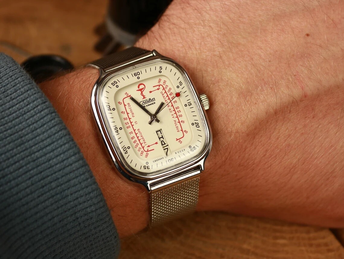 Russian USSR Pulsometer RARE Medical wrist watch Slawa Slava 2428 Medicine NOS!