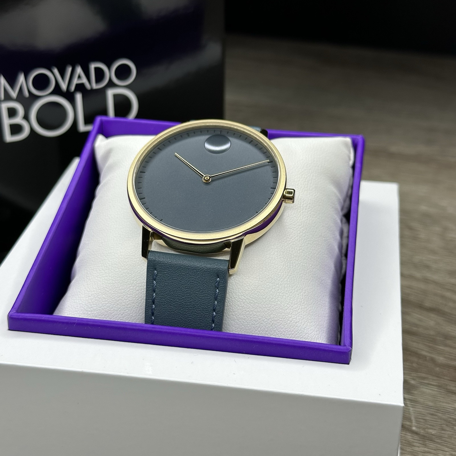 NEW✅SWISS✅ Movado FACE Gray Dial Teal Blue Leather 41mm Gold Men’s Watch 3640124