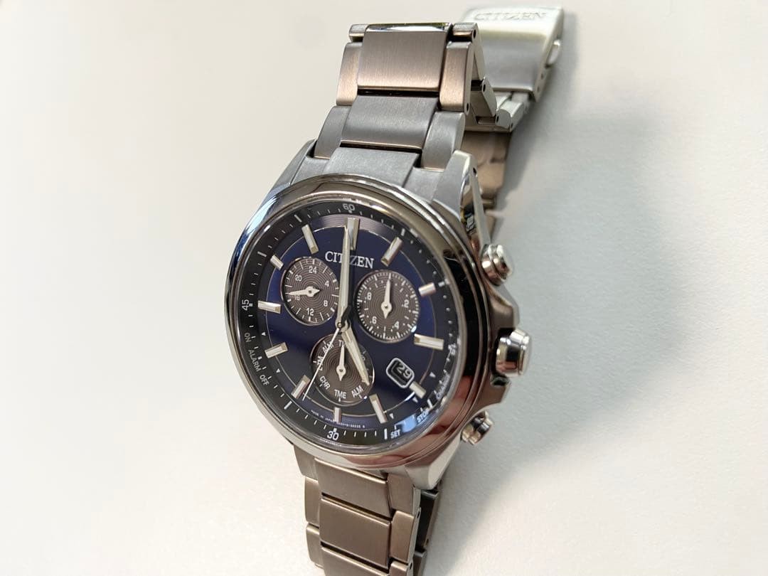 CITIZEN E820 Solar Blue Dial Titanium Watch