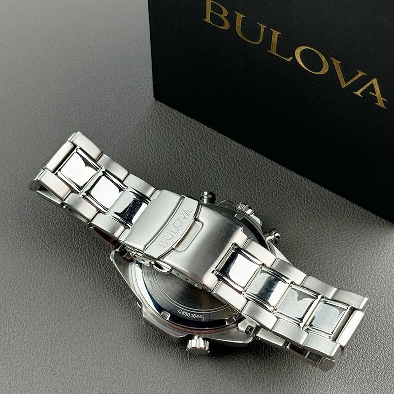 Bulova Marine Star Series B 96B396 Green Dial Quartz Men’s Watch 43mm