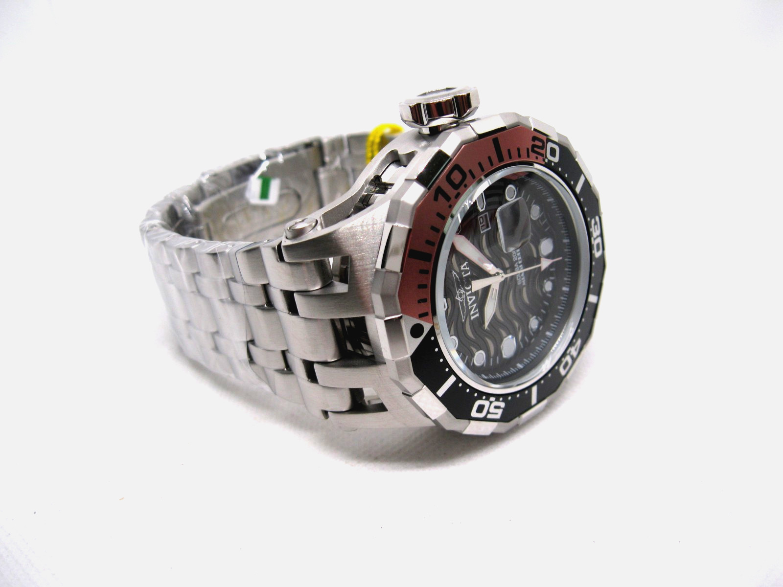 Invicta Pro Diver Wave Scuba Miami Edition Men’s 52mm 200M Quartz Watch- 48515