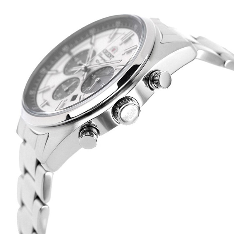 ORIENT WV0041TX PANDA Neo70’s White Dial Sport Solar Chronograph Men Watch JAPAN