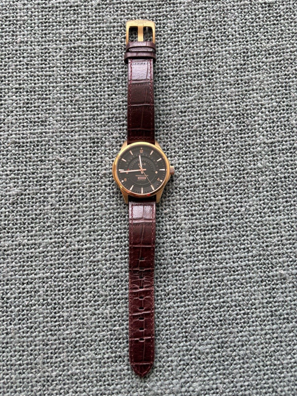 AV-8 Hawker Typhoon Automatic Watch – Rose Gold Tone – Brown Leather Strap