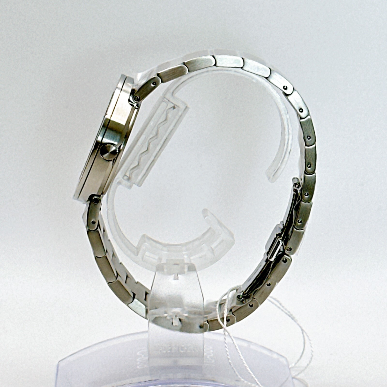 NY0N001 Issey Miyake To Tio Yoshioka Tokujin Designed IM-SILAN001 CITIZEN W