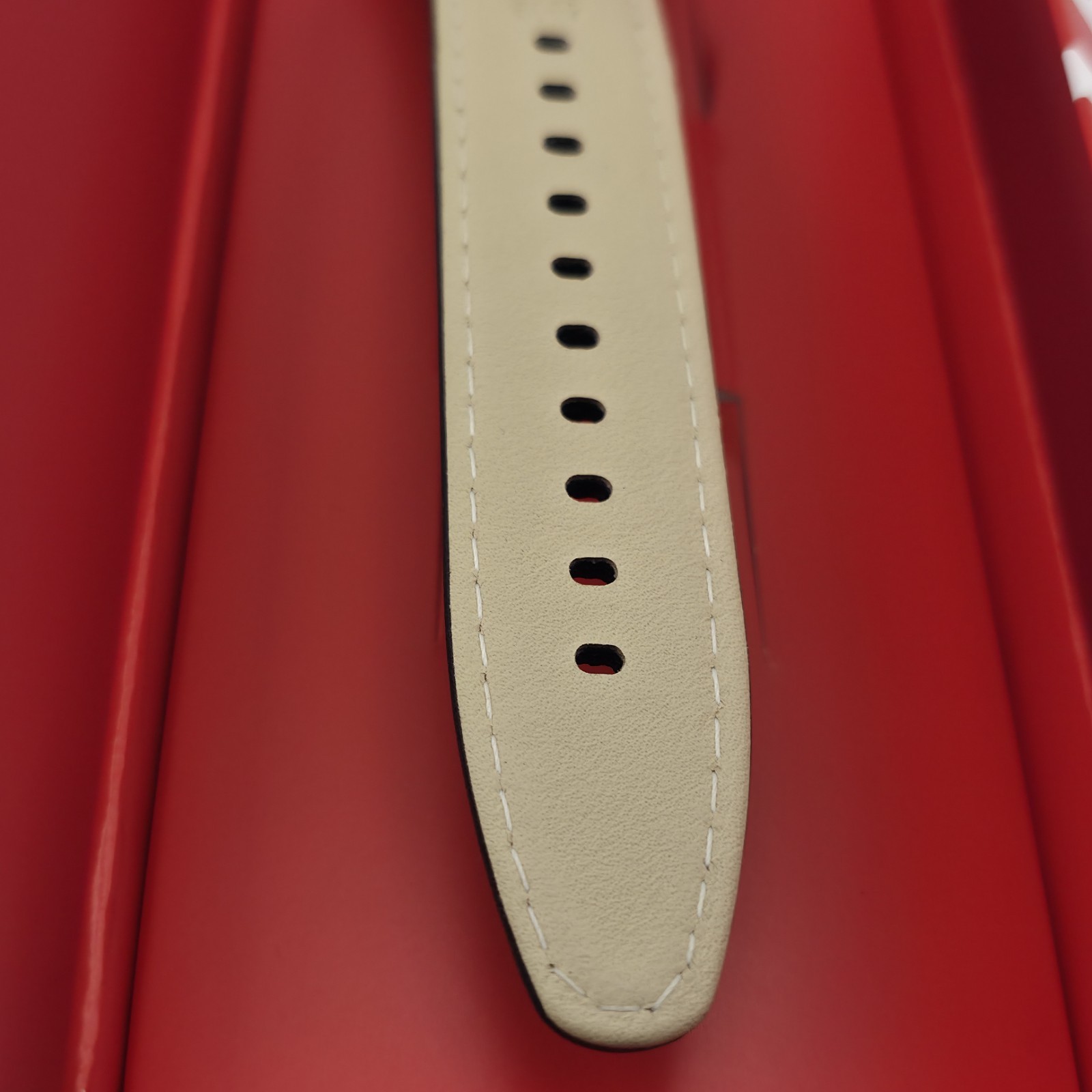 Swatch Sistem51 Automatic Puzzle YIS408 42mm Silver Dial Leather Strap New