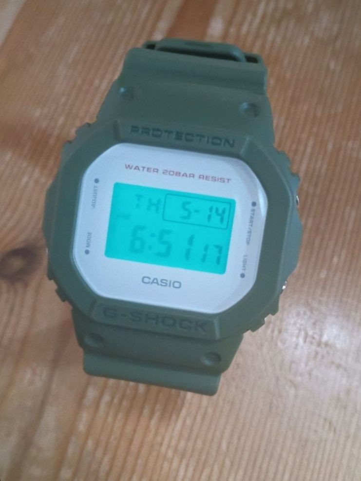 CASIO G SHOCK DW 5600M Casio khaki