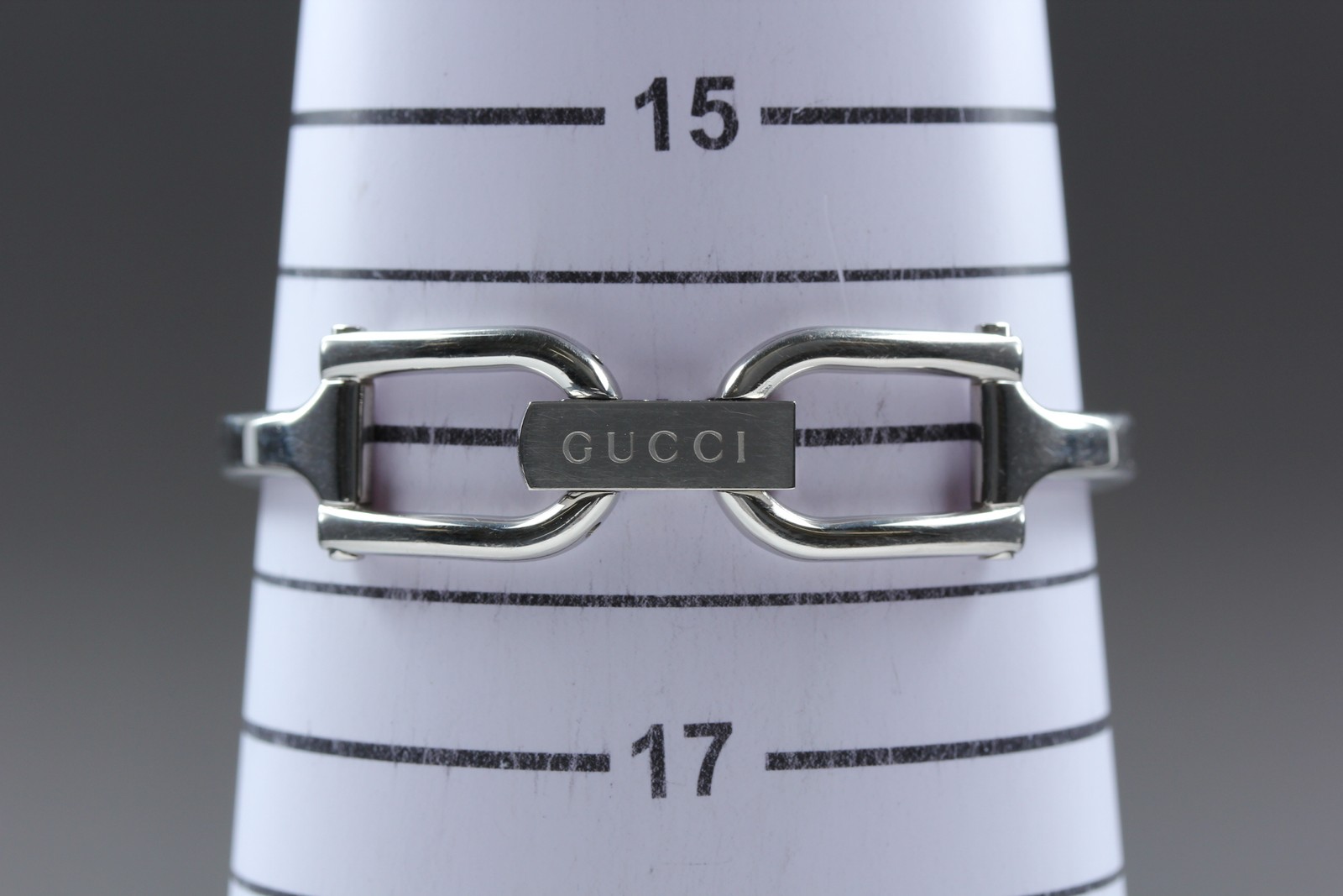 [Exc+5] GUCCI 1500L 12mm Shell Dial 1P Diamond Quartz Women’s Wrist Watch