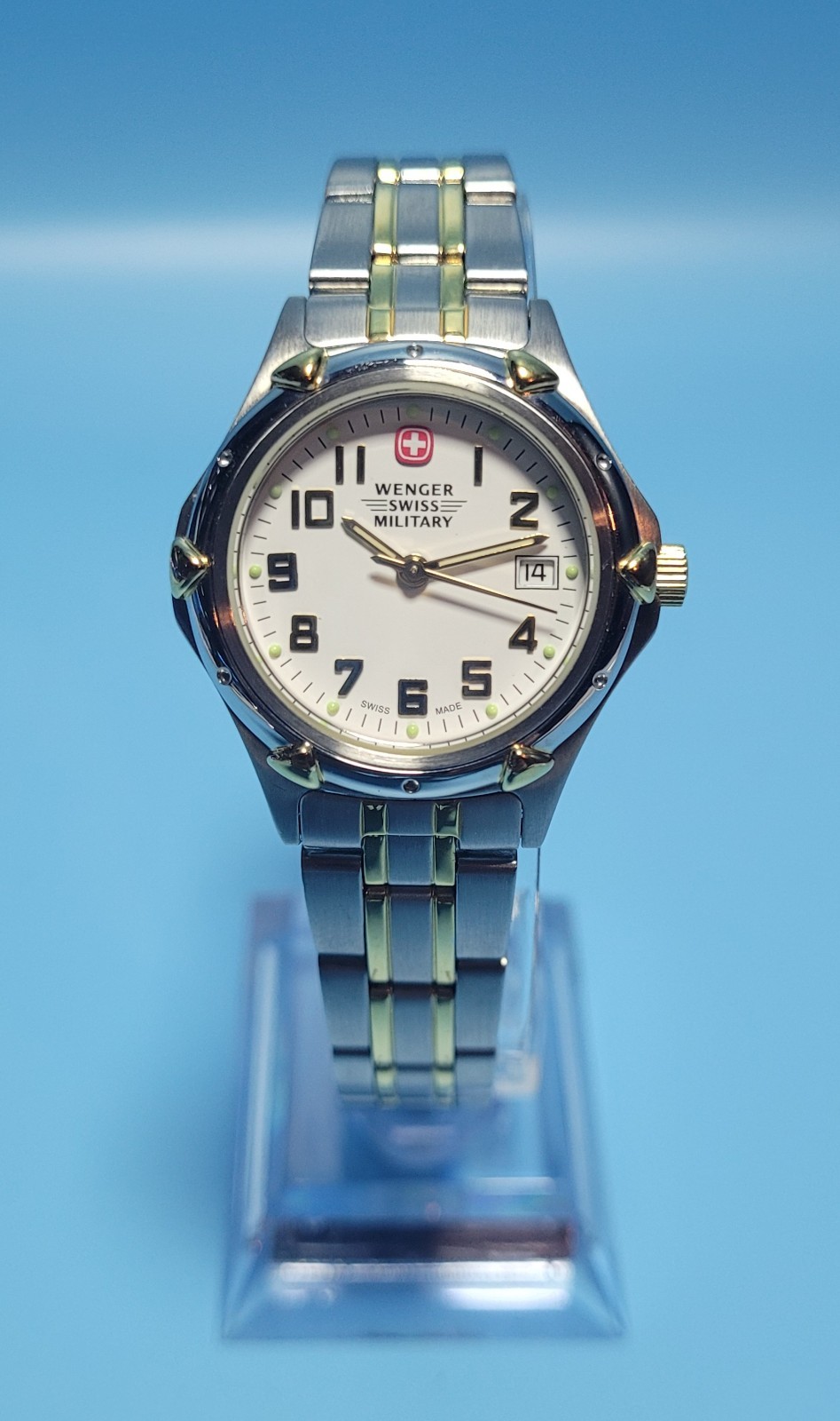 Wenger Swiss Military 79169 Women Watch 29mm Two Tone Date – New Battery – 6.5″