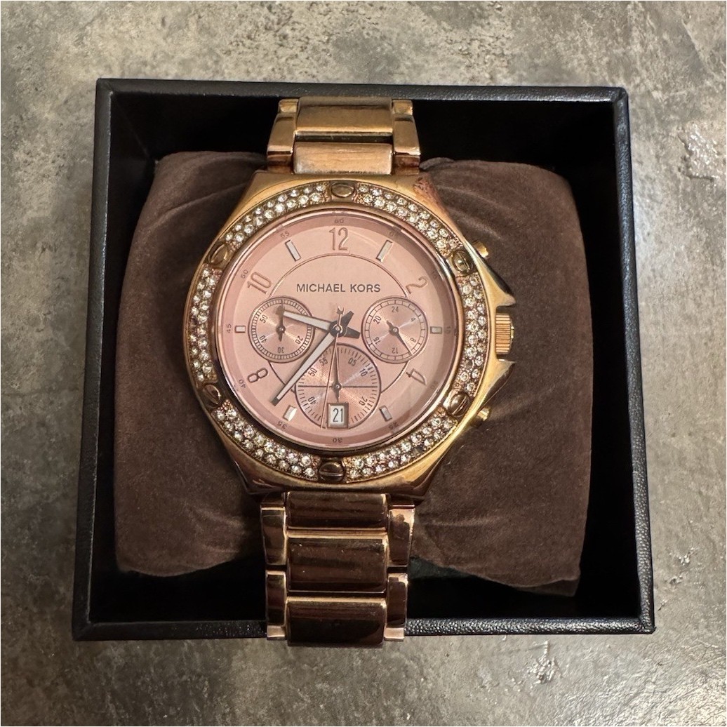 Michael Kors Rose Gold Chronograph Wristwatch Crystal Bezel Bracelet w/Box
