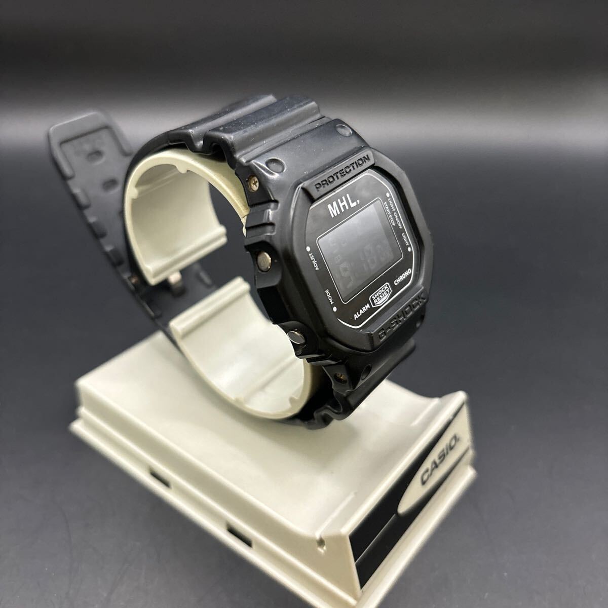 CASIO MHL. G-SHOCK Watch DW-5600VT