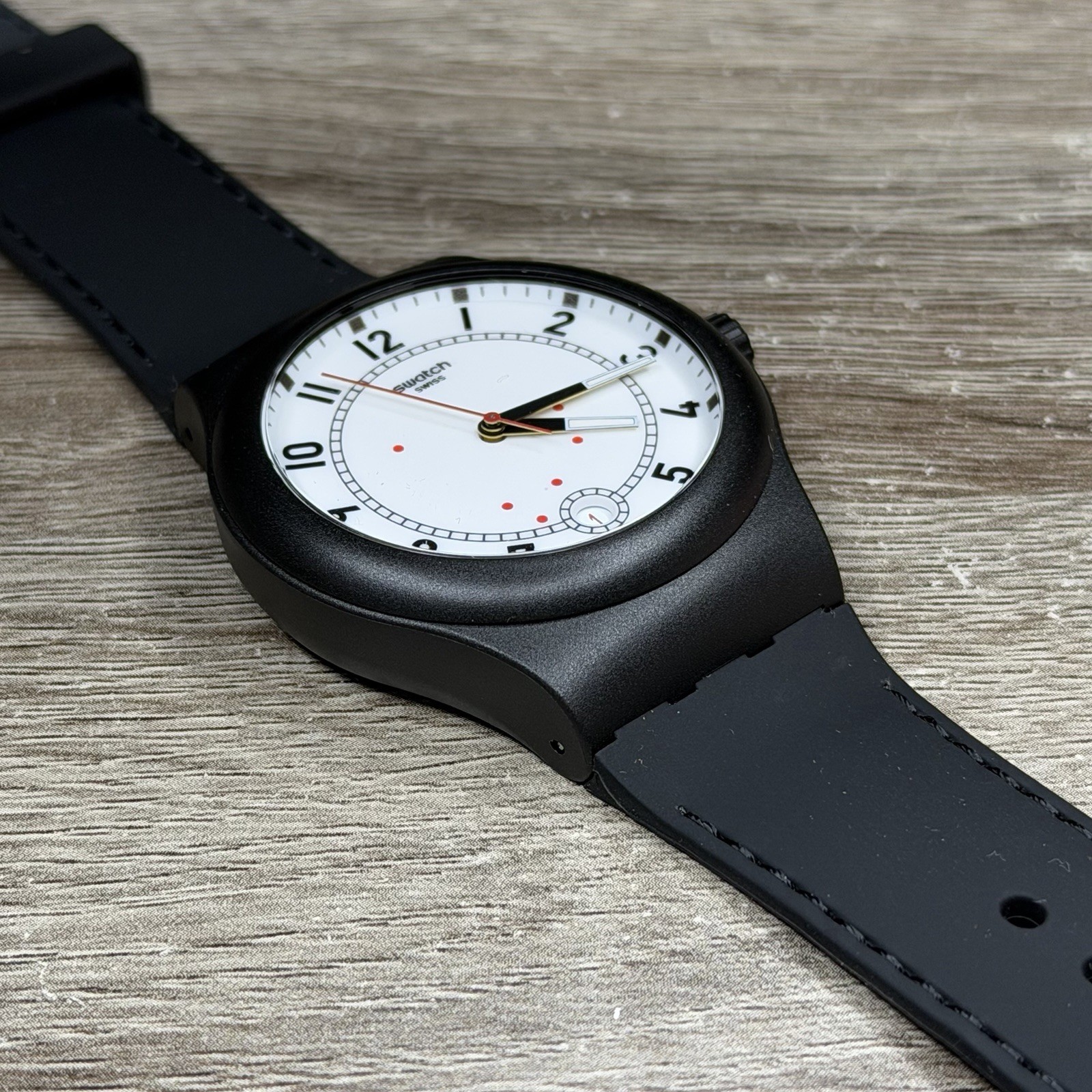 NEW✅AUTOMATIC✅ Swatch SISTEM CHIC Black Silicone Men’s Watch SUTB402