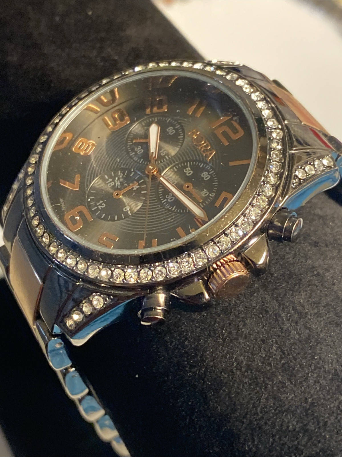 Bora Rhinestone Bronze tone Men’s watch New Battery