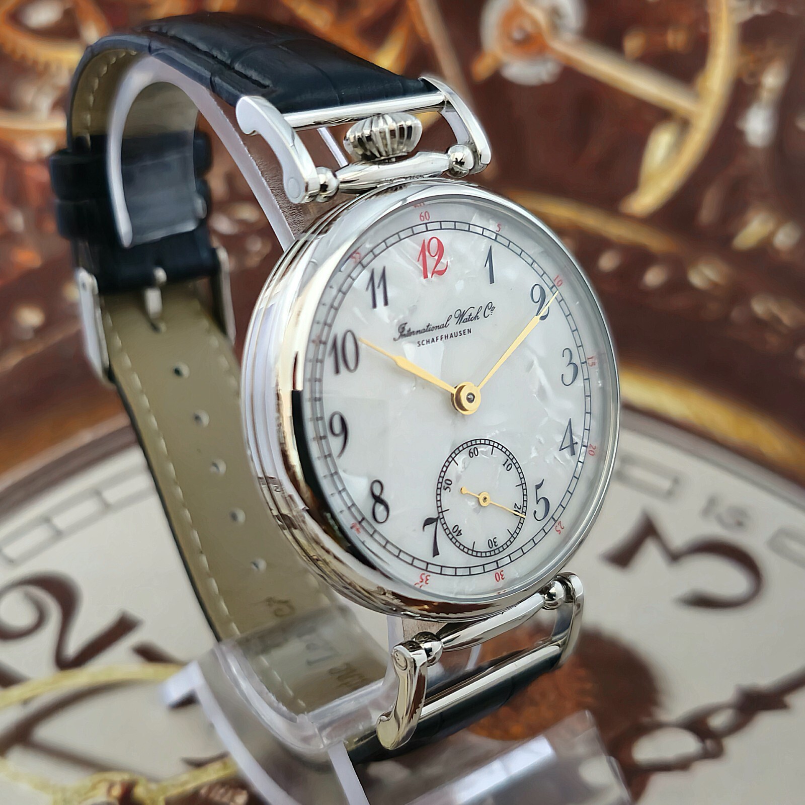 Watch USSR MARRIAGE 3602 Rare Dial Vintage mechanism MOLNIJA 18 Jewels