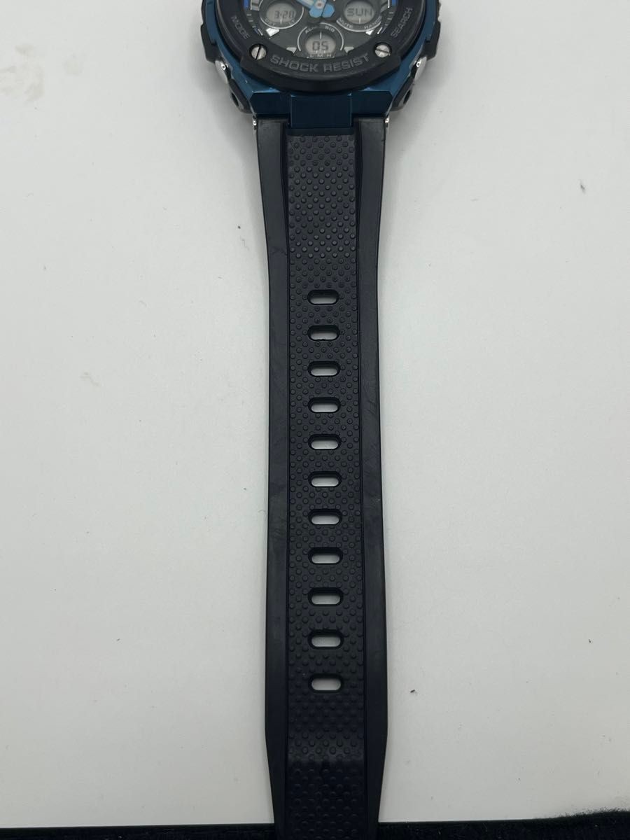 G SHOCK G STEEL GST S300G 1A2 Working Tough Solar