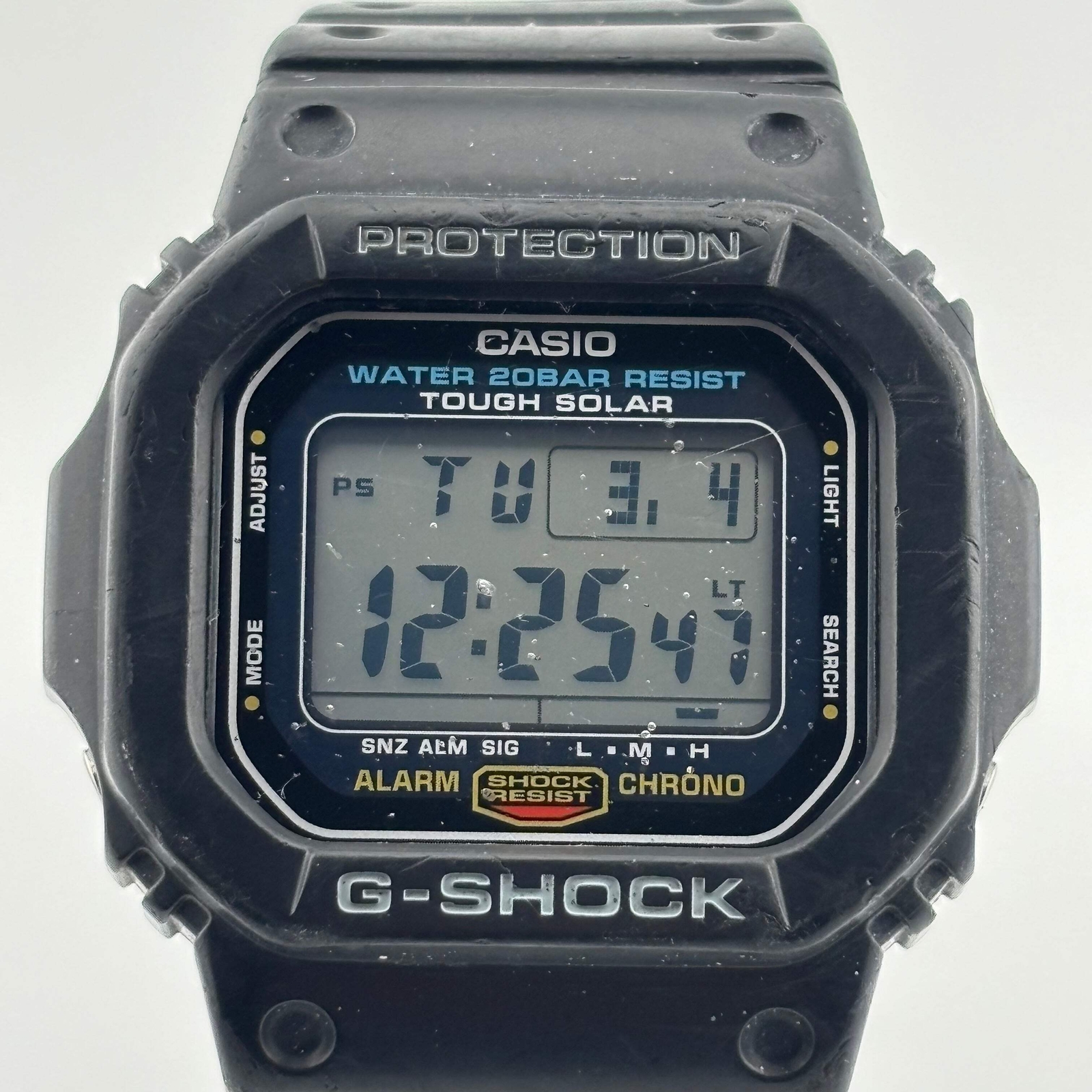 CASIO G-SHOCK G-5600UE Tough Solar Windshield damaged World Time 43.9mm