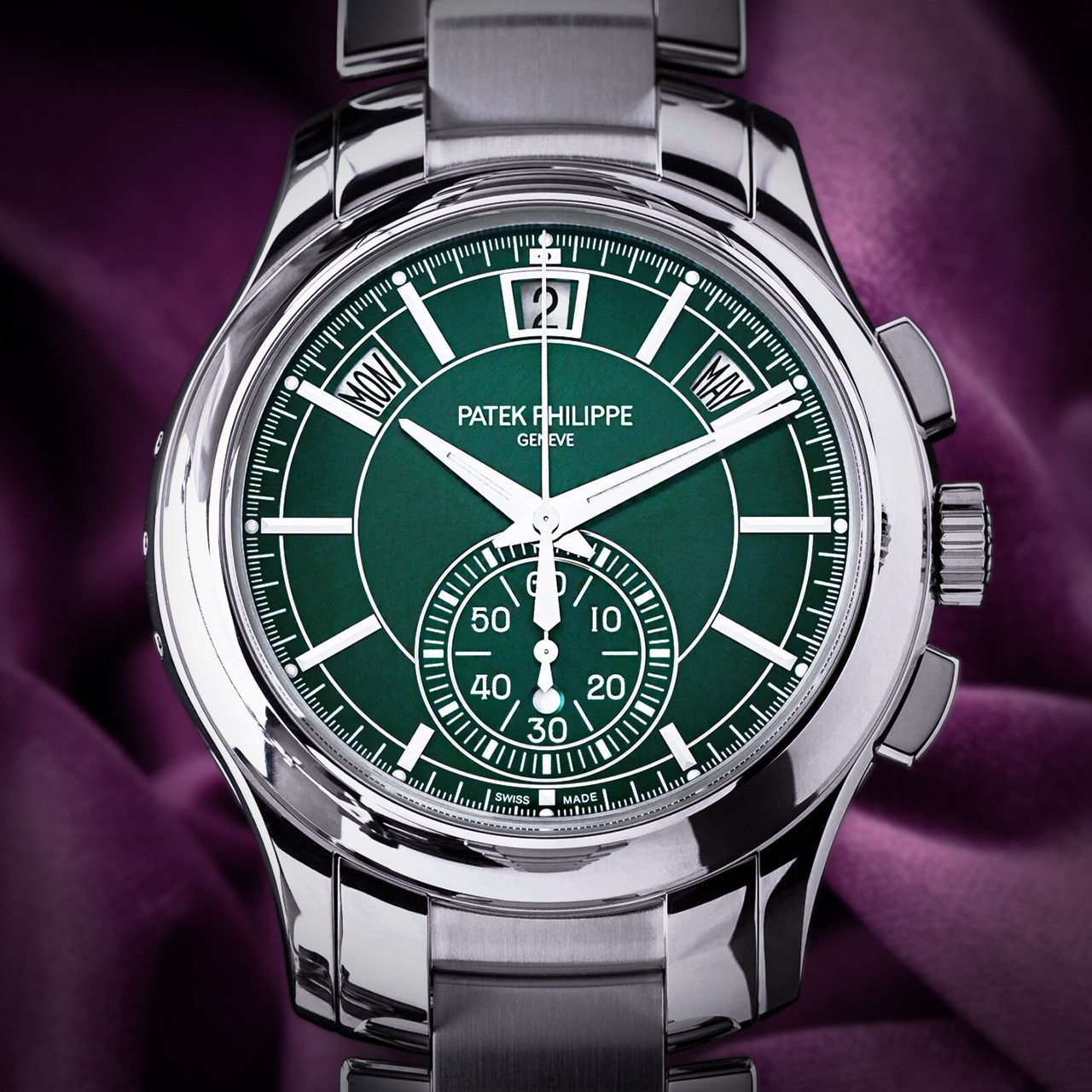 Patek Philippe Complications Flyback Annual Calendar Wht. Gold Green 5905/1A-001
