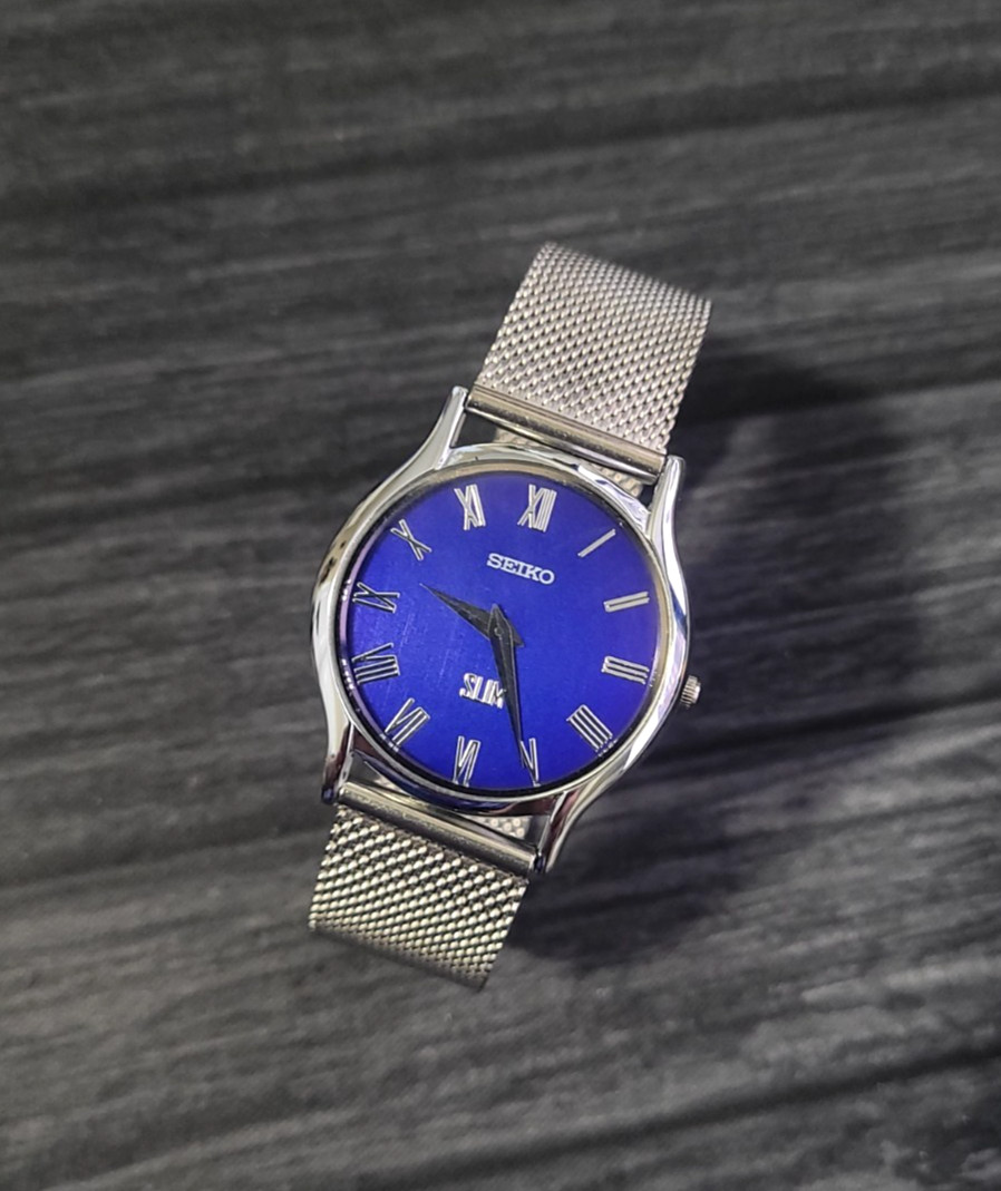 Rare Vintage Seíko Round Slim Roman Blue Dial Slv Mens Watch
