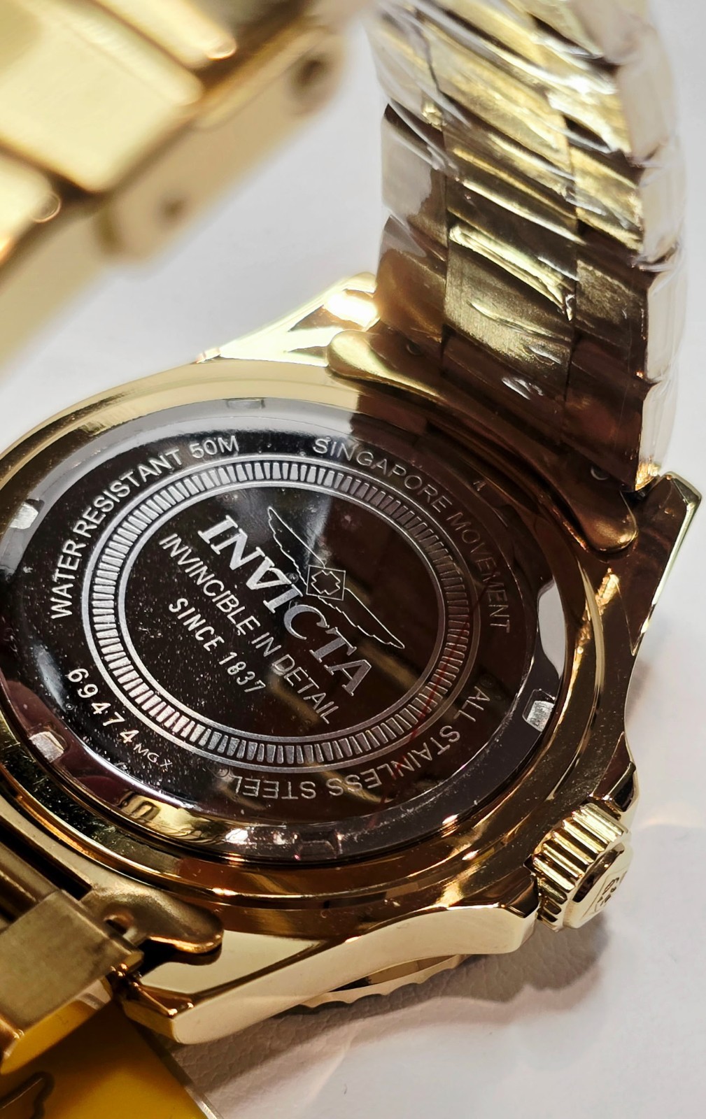 Invicta Specialty Rowan Men’s Watch Blue Dial Gold ToneSS Bracelet 50m w/Box