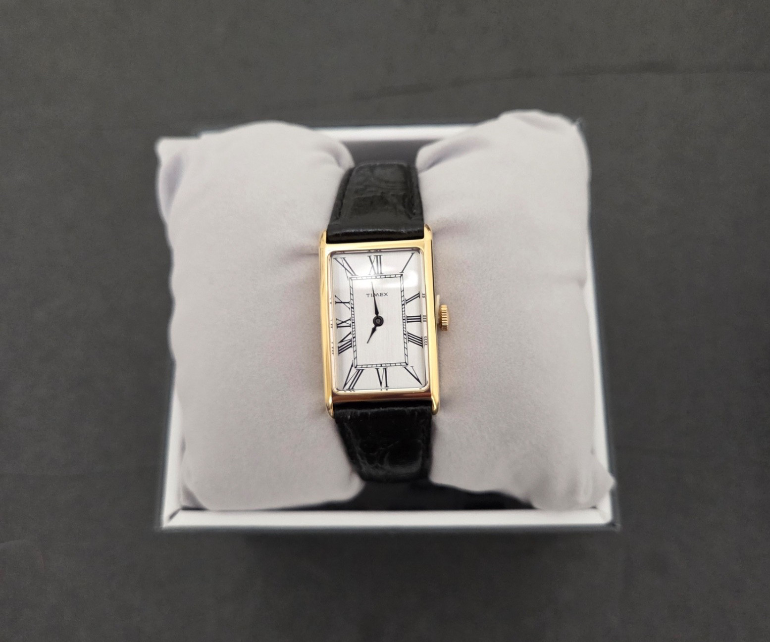 Limited Edition Timex 1976 Lexington Reissue Watch TW2Y56200