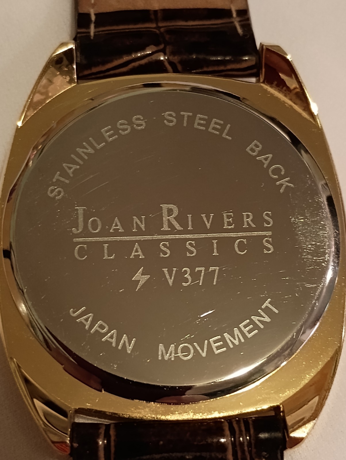 Vintage Joan Rivers Classics Gold Toned Large Faced Quartz Watch! Spectacular!!