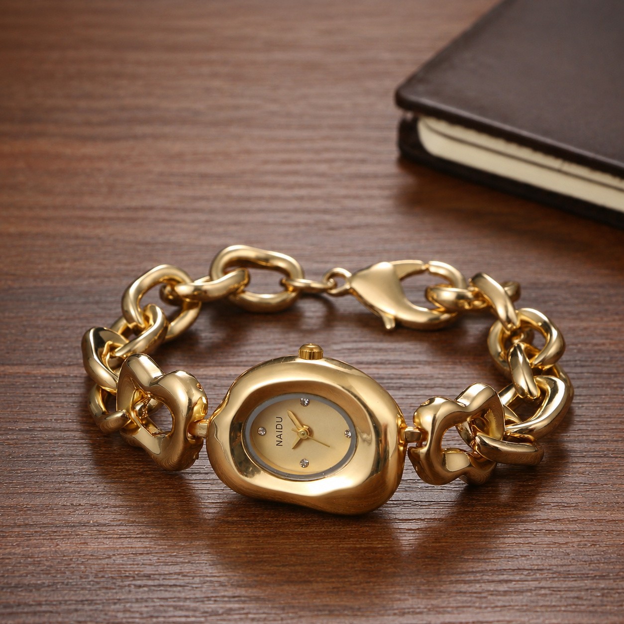 Women’s Elegant Irregular Case Chain Band Bracelet Wrist Watch for Dress Formal