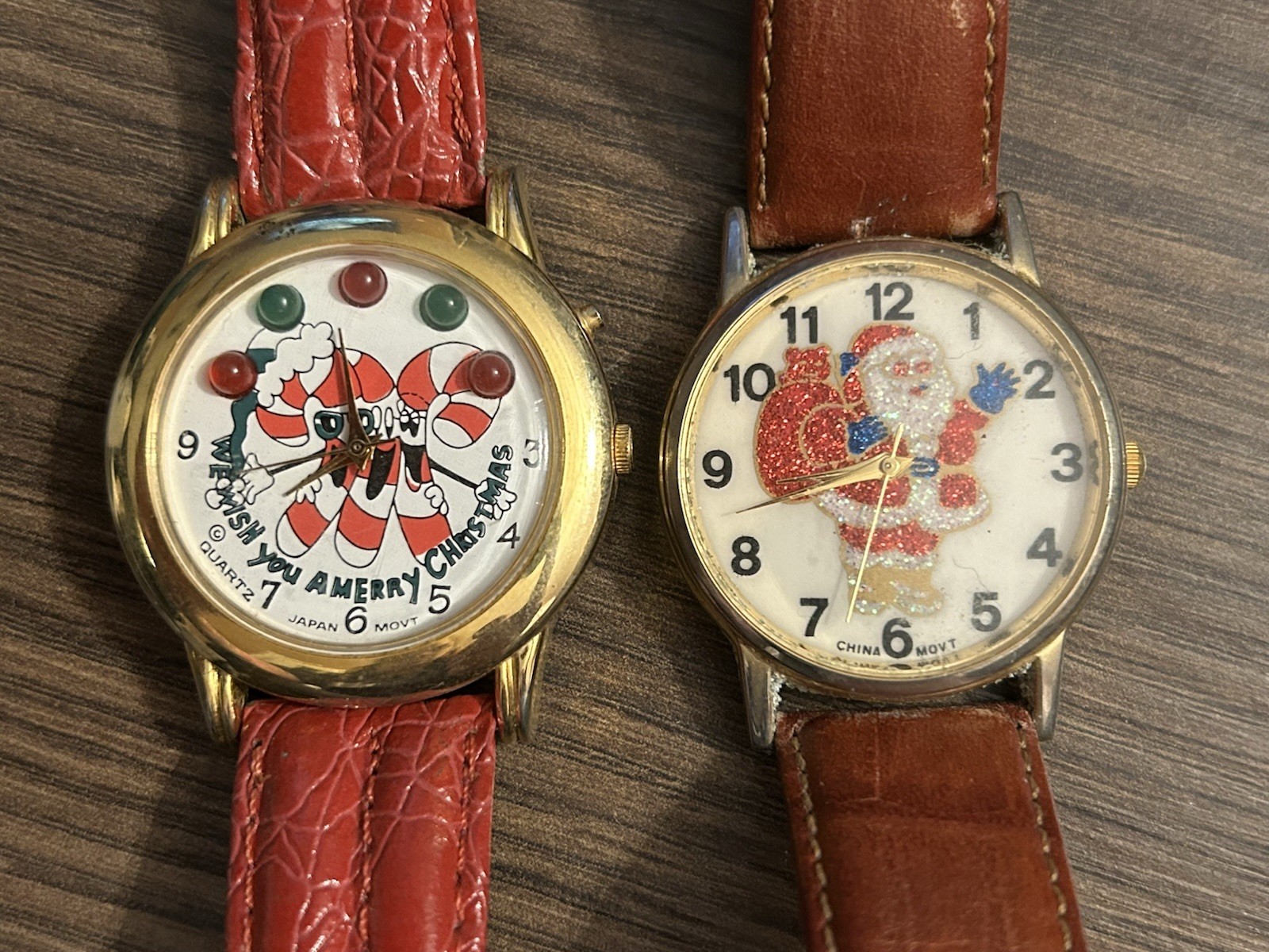 Pair of Holiday-Themed Christmas Quartz Analog Wristwatches with Leather Bands