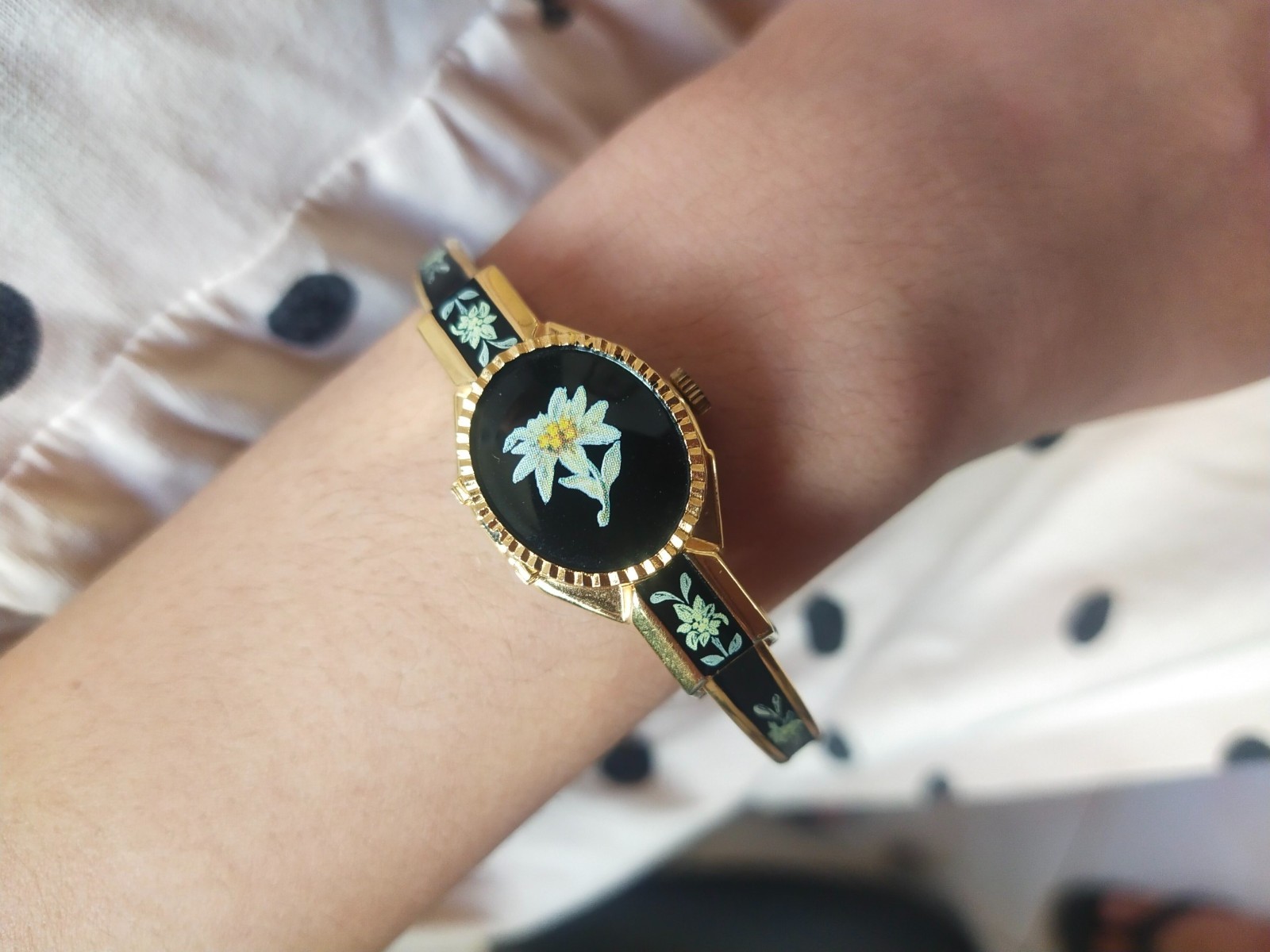 Vintage Swiss Made R. Muller Geneve Peek-a-Boo Bangle Watch