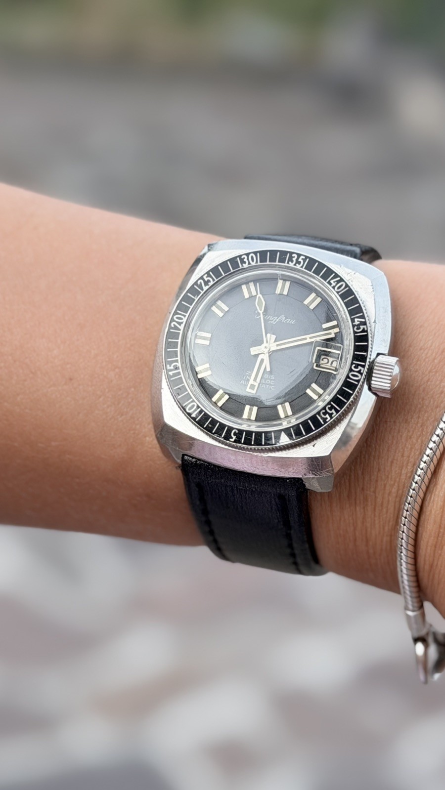 Jungfrau Sub 150M 38mm Automatic ETA Bezel Bakelite Steel