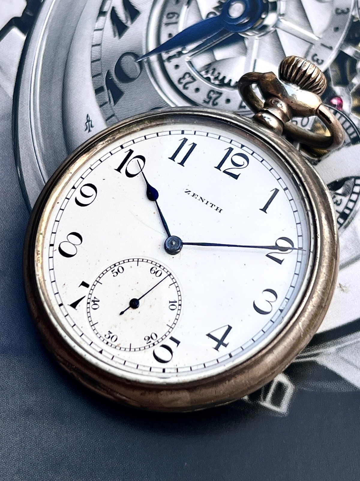RARE Antique 1920s ZENITH Pocket Watch .800 Silver Grand Prix Paris 1900 Working