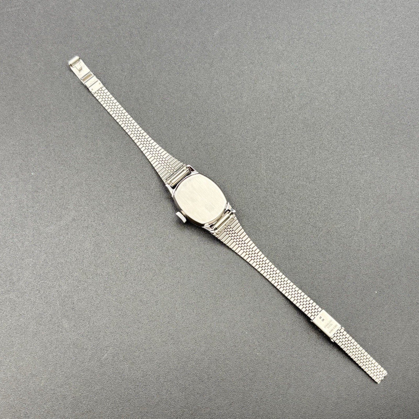 Vintage Timex US Time Silver-Tone Ladies Manual Wind Watch 23mm Made In US