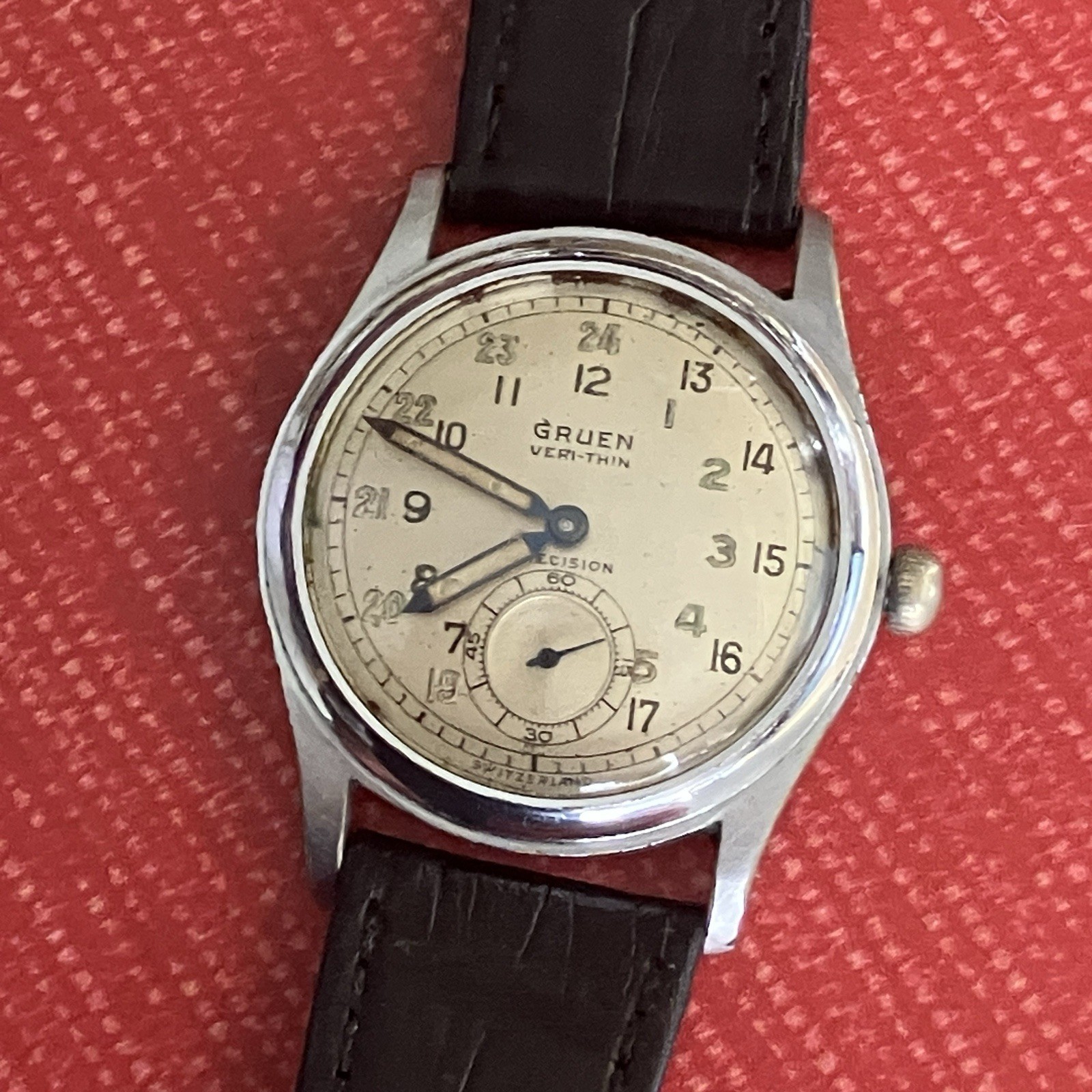 Gruen Veri-Thin Precision Pan American Mechanic Watch Vintage 24HR Dial