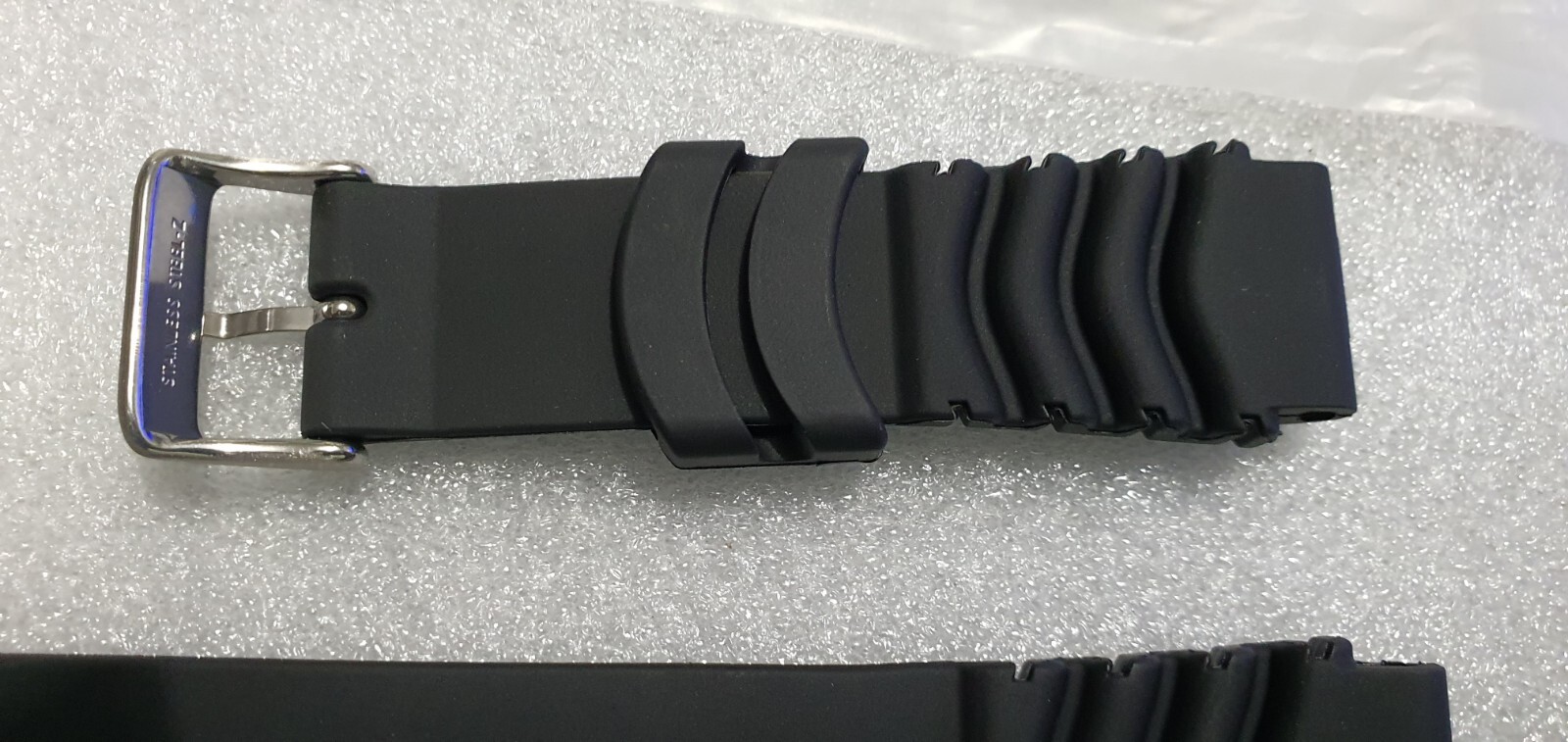 Seiko 4KR3JZR 4KR3NZR Genuine Black Plastic/Resin Strap by Seiko 20mm/2.0cm