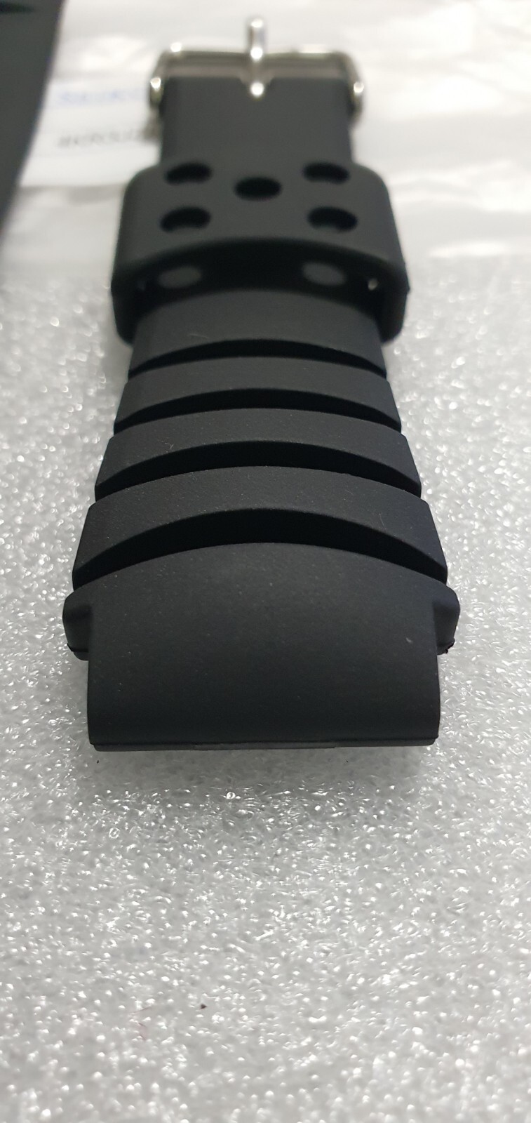 Seiko 4KR3JZR 4KR3NZR Genuine Black Plastic/Resin Strap by Seiko 20mm/2.0cm