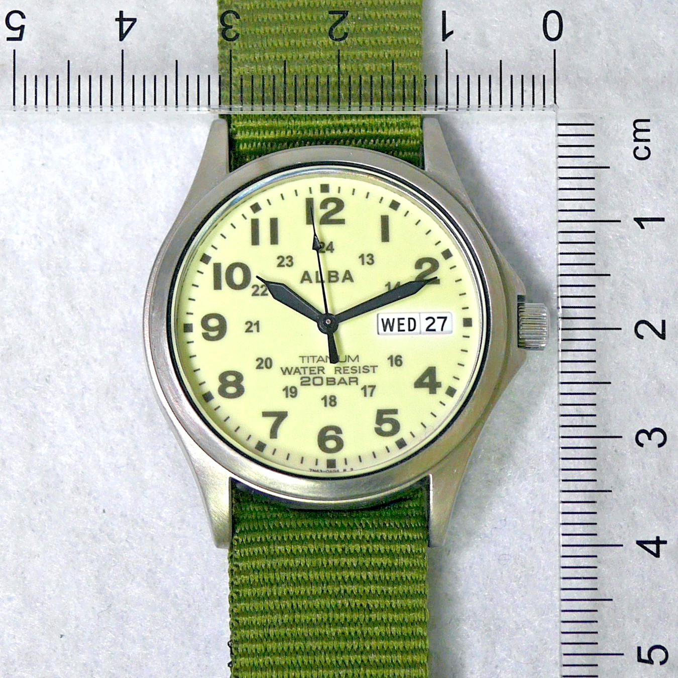 SEIKO ALBA 7N43-0AE0 Titanium Full Luminous DayDate Men’s Field Watch 2012 Japan