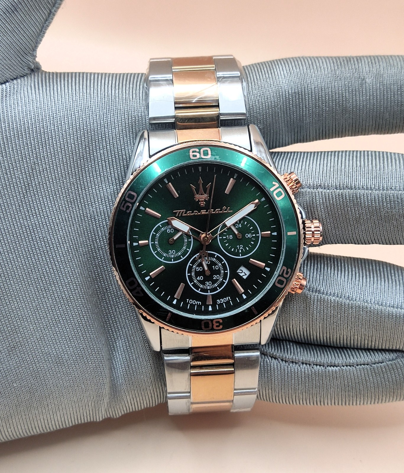Amazing Maserati Chronograph Green Dial Analog Refurbished Men’s Wrist Watch