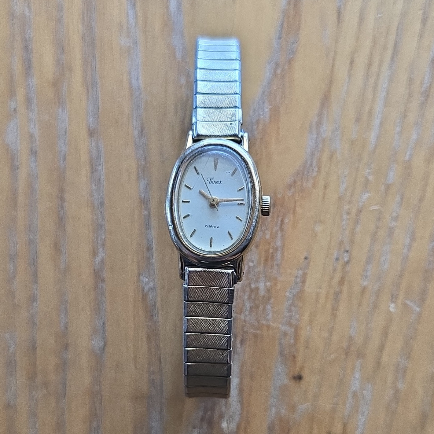 Timex Women’s Quartz Oval Gold Tone Expansion Bracelet Watch White Dial