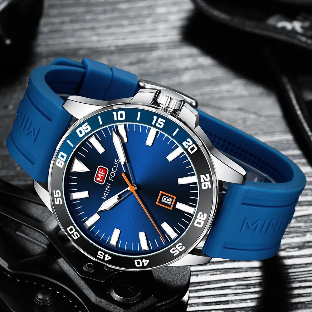 Men’s Watches Complete Calendar Quartz Movement Blue Silicone Strap Wristwatch