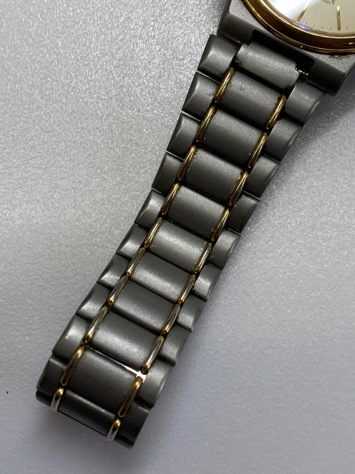 A4482 Used Citizen 6100