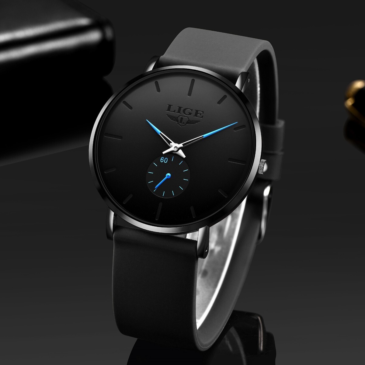 Ultra-thin Men Watches Quartz Stainless Steel 3ATM Waterproof Daily Wrist Watch