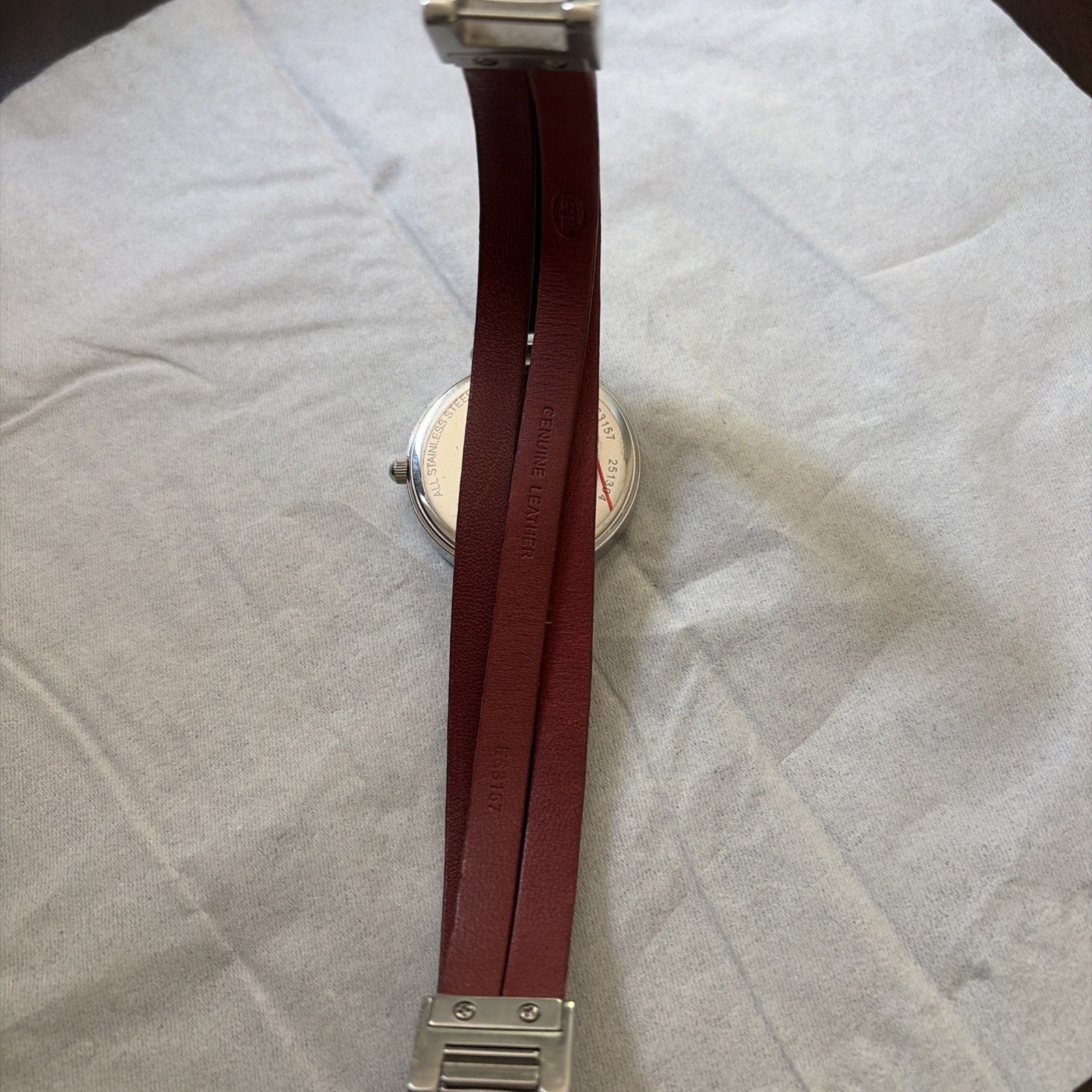 FOSSIL SILVER TONE S/STEEL LEATHER with Burgundy BANGLE BAND WATCH ES3157
