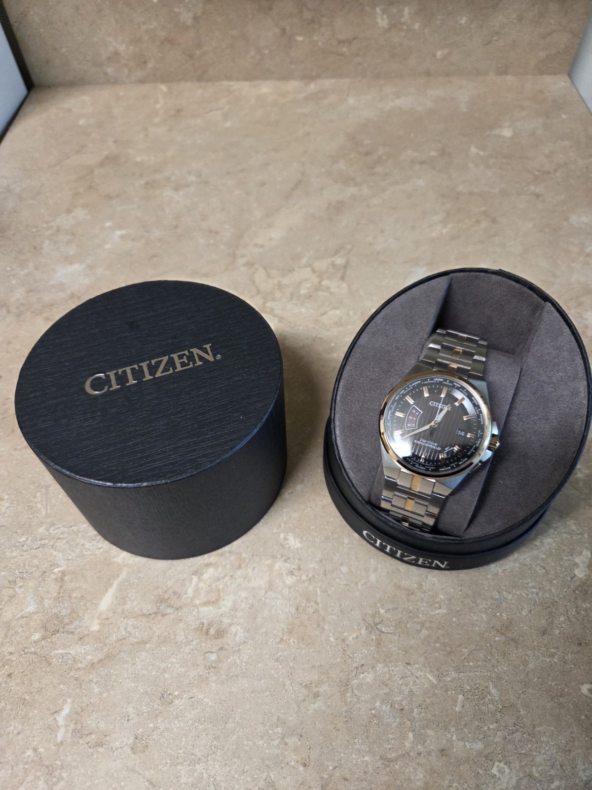 Men’s Citizen Watch Model: CB0166-54H ***LIGHTLY USED CONDITION!!***