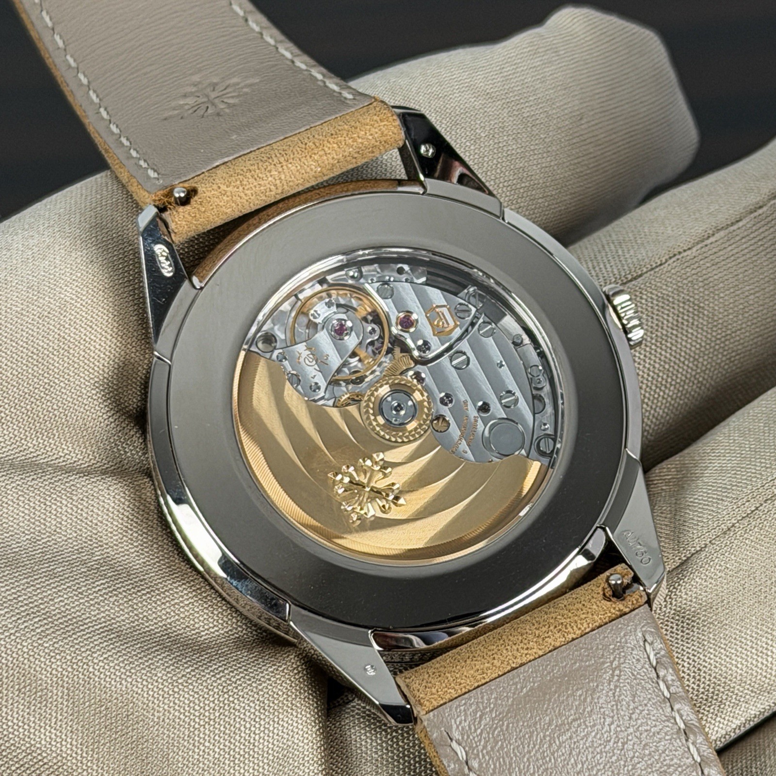 Patek Philippe Calatrava Gray Men’s Watch – 5226G-001