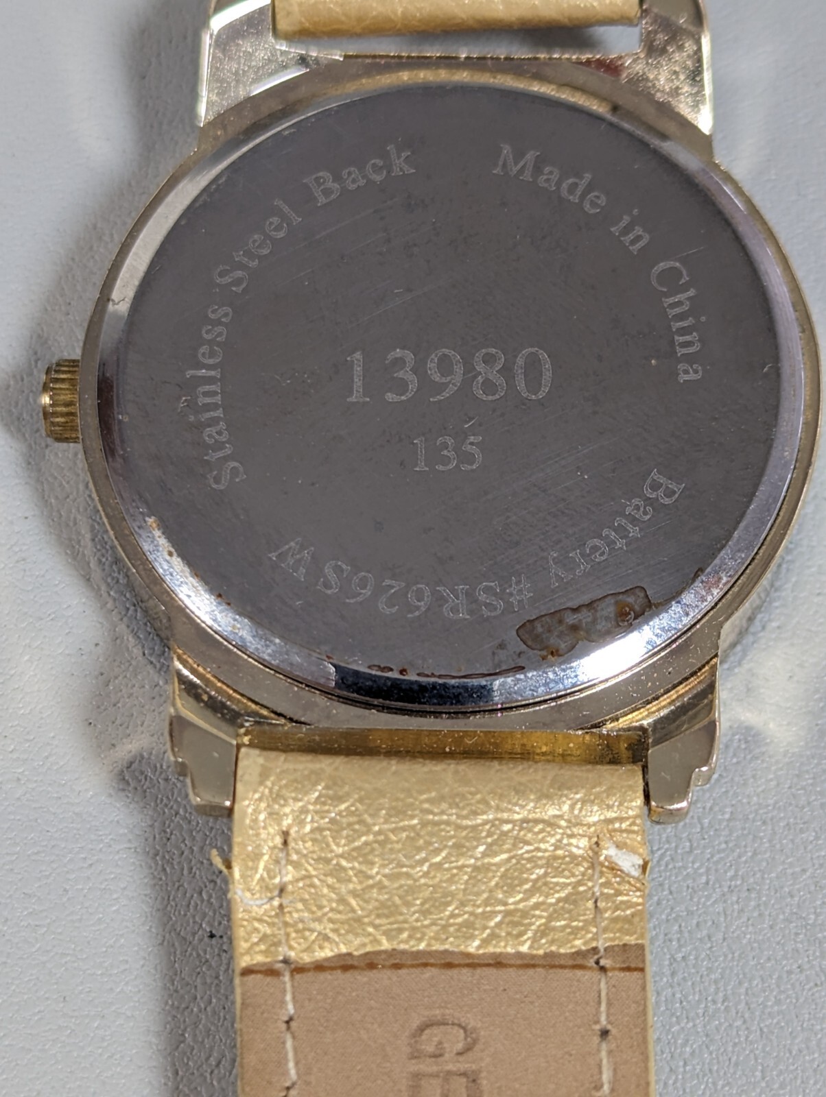 Blue Green Dial Round Gold Tone Case Yellow Leather Band Watch