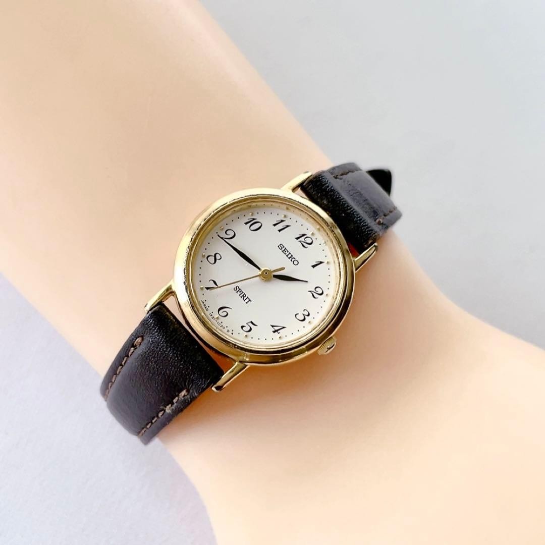 SEIKO Ladies Quartz Watch, Working Condition, Model Number 1F21-0H70