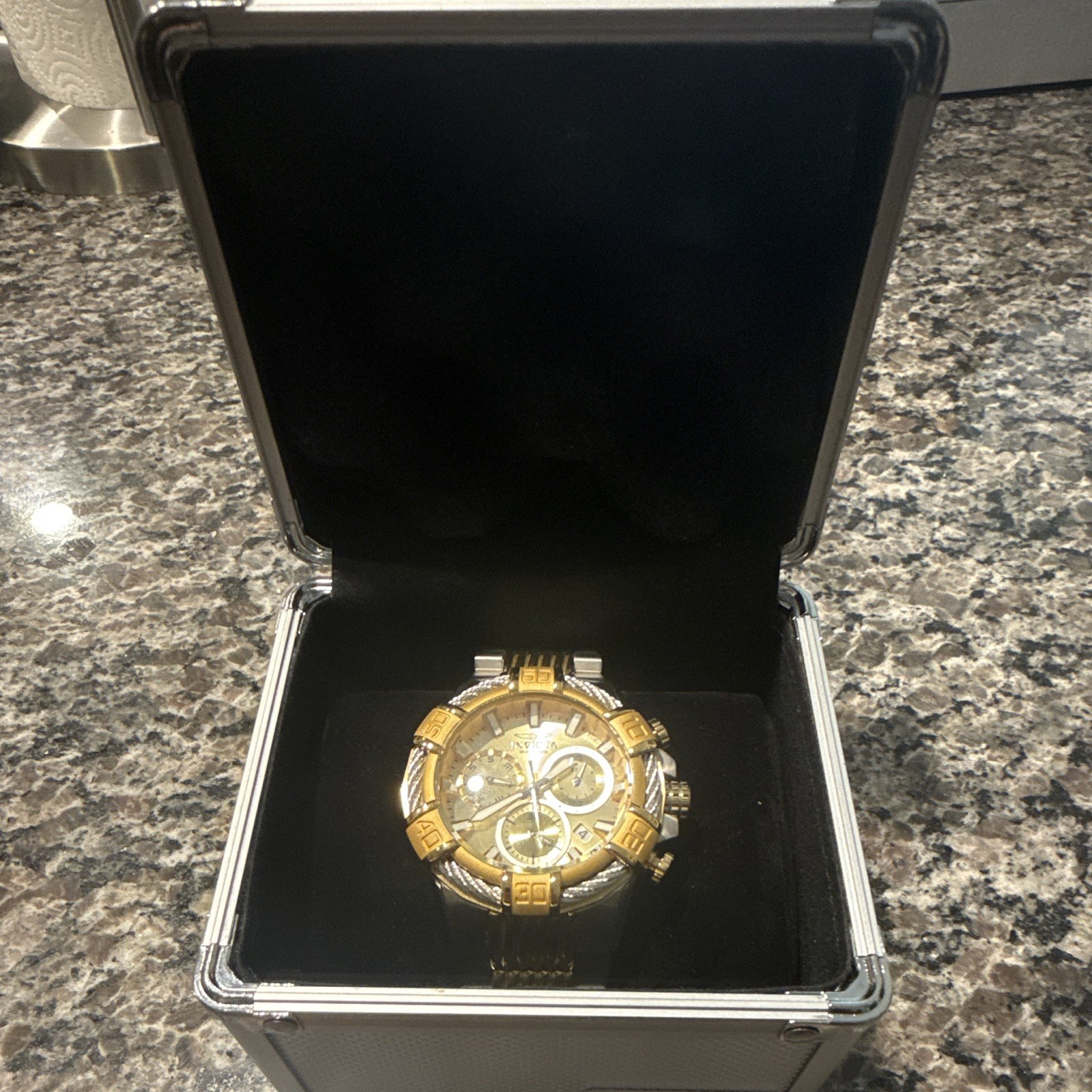 Invicta Men’s Bolt 25864 Chronograph 51mm Two-Tone Gold/silver With Hard Case